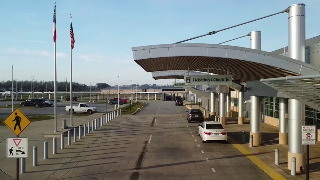 Southwest Georgia Regional Airport entrance