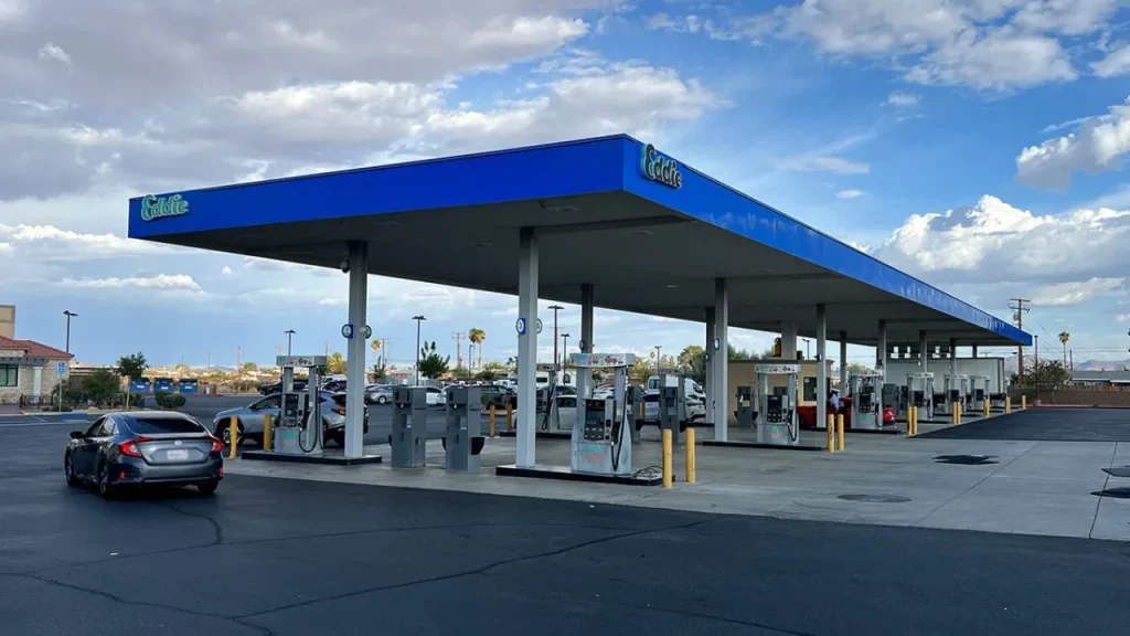 Inland Gas Stations Along North Monroe Street